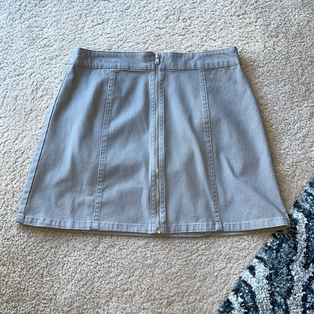 Women’s Forever 21 Mini Skirt